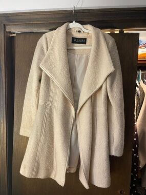 GUESS Cream Open-Front Trench Coat